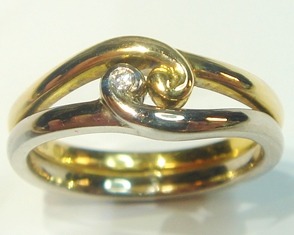 Twin koru ring