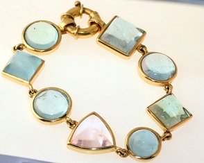 Aquamarine cabochon bracelet 