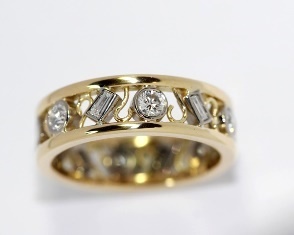 Diamond and yellow fold filigree ring