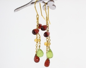 Garnet and peridot earings