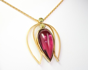 Pink cabochon tourmaline pendant