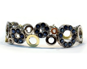 Sapphire circle bracelet